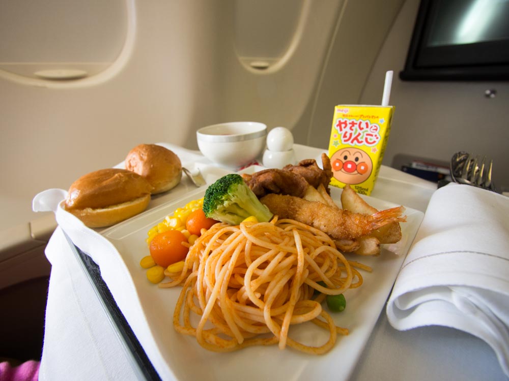 シンガポール航空ビジネスクラス機内食-2