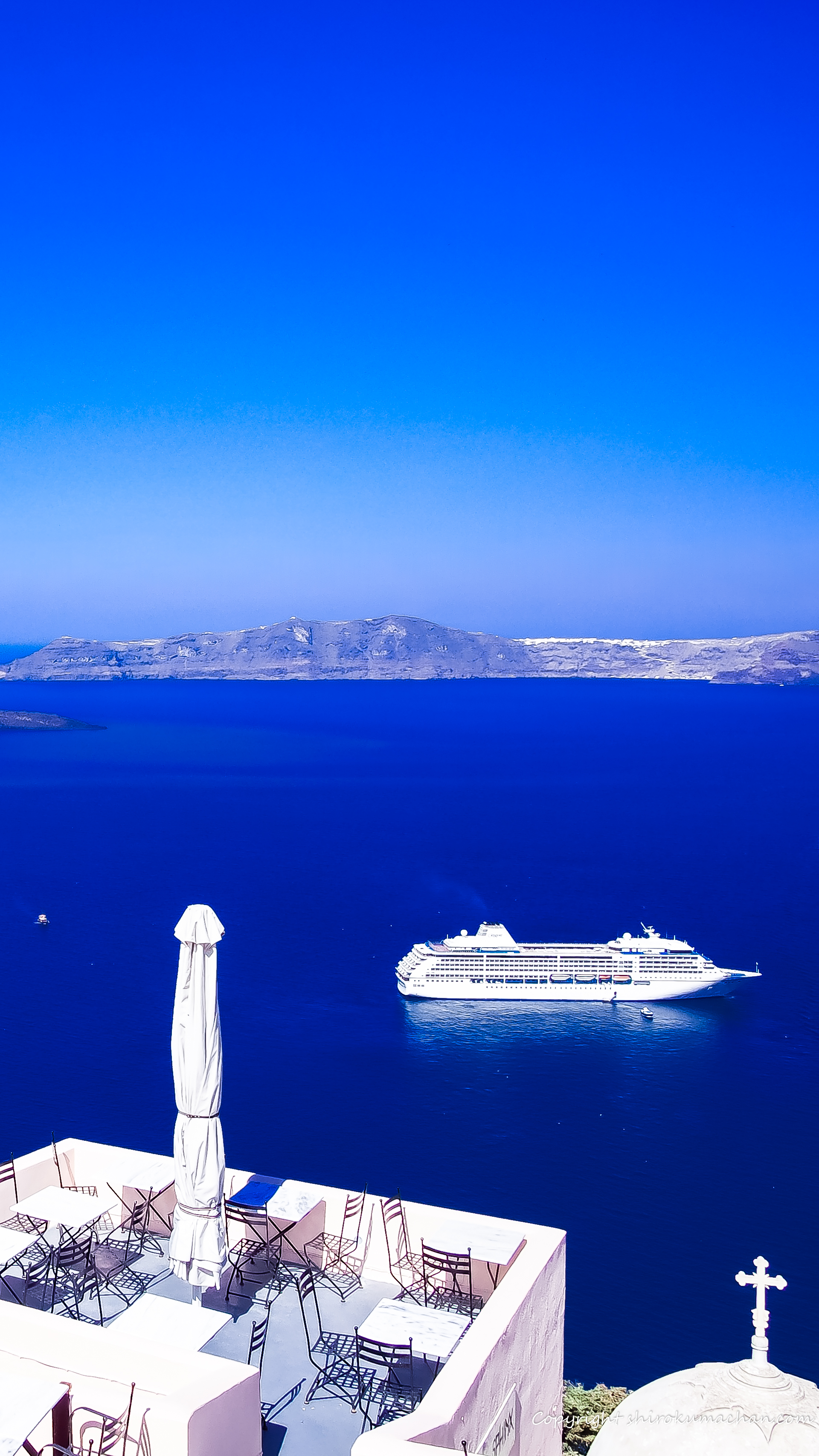 Santorini Greece 4K UHD Wallpaper for Smart phone