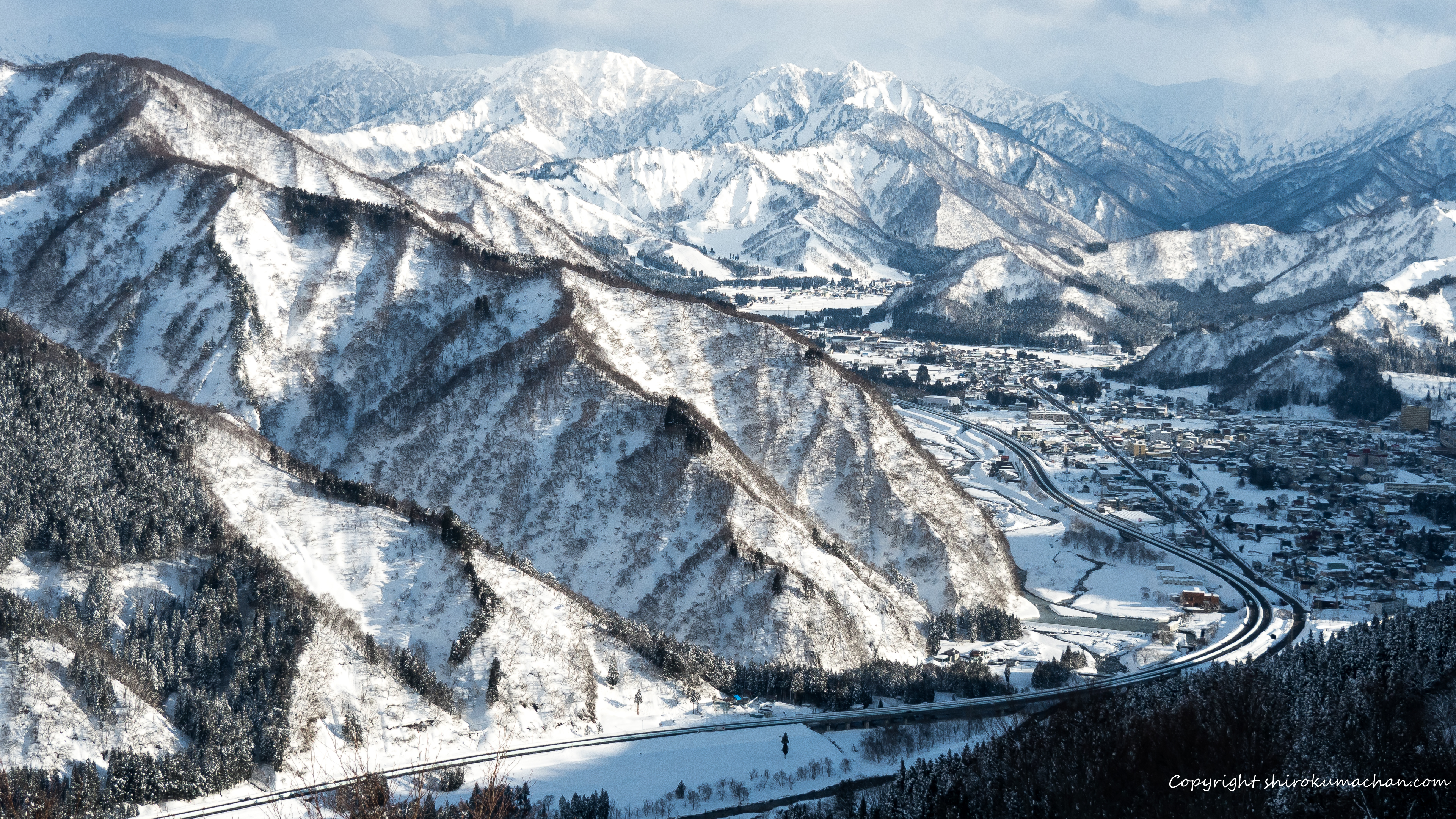 Snow Mountain Niigata UHD Wall Paper