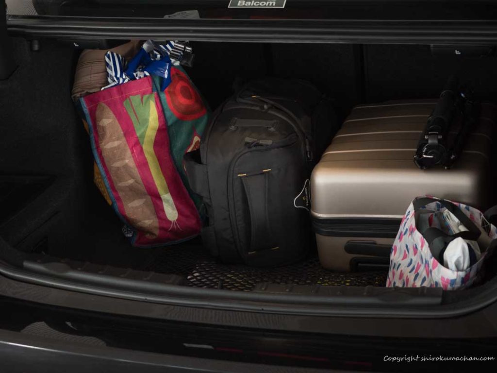 BMW 3 Series 328i Trunk with luggage