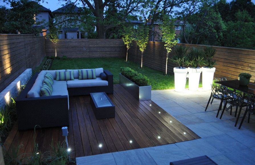backyard-lighting wood deck