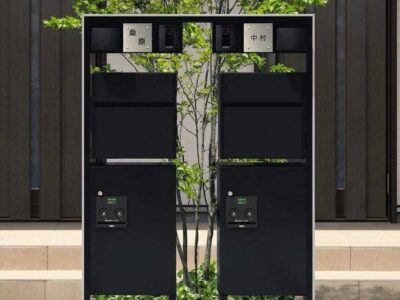 二世帯用機能門柱